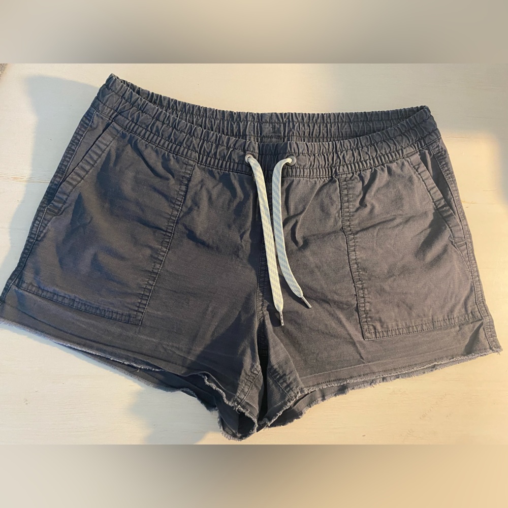 Vuori Ripstop Gray Drawstring Athletic Shorts - image 3
